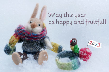あけましておめでとうございます<br>2023年の羊毛フェルトうさぎ
